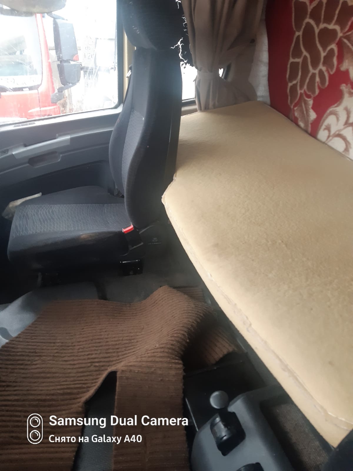 Shacman (Shaanxi) SX* 6x6 Седельный тягач 2022 г. - фото 6