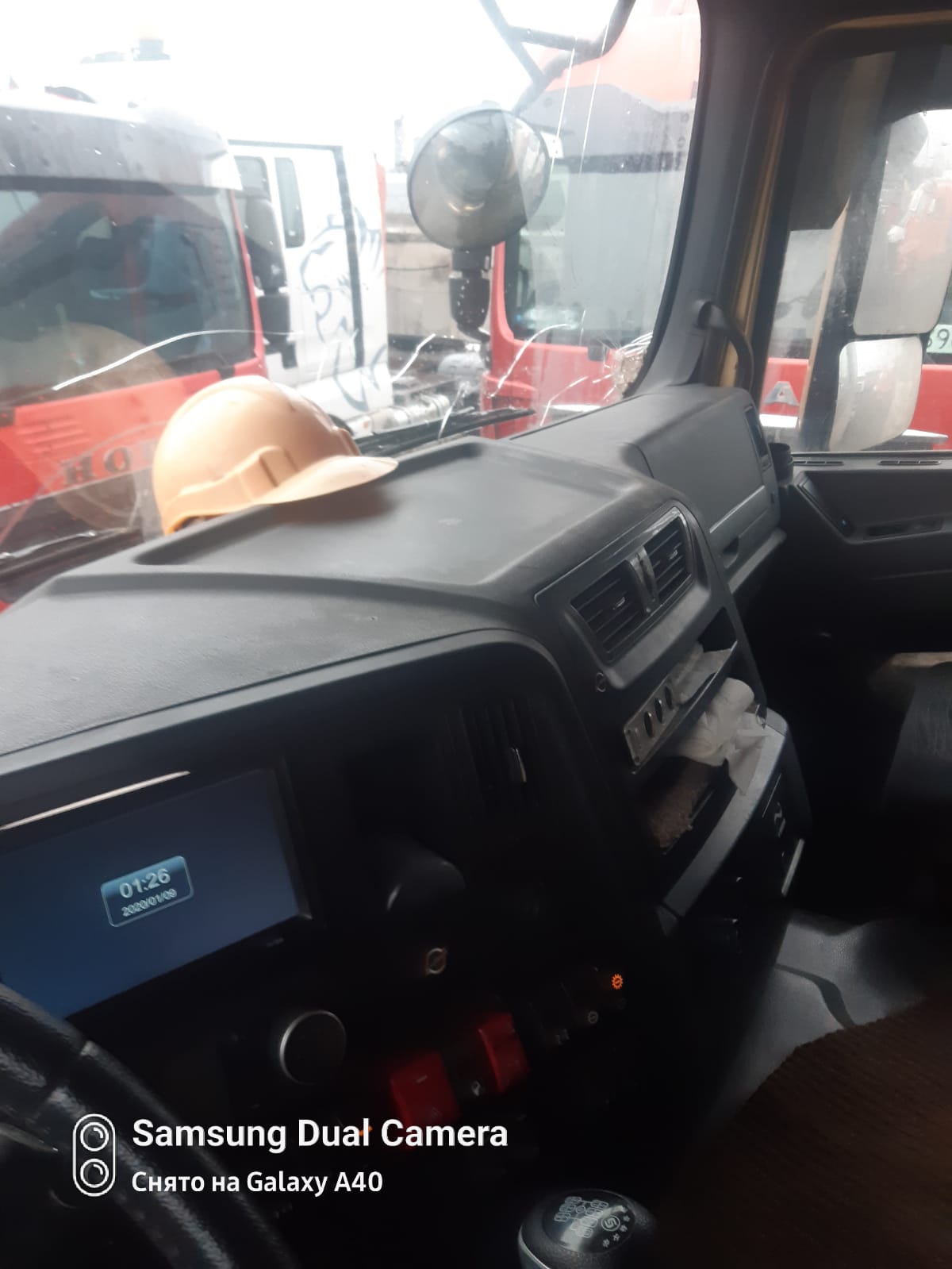 Shacman (Shaanxi) SX* 6x6 Седельный тягач 2022 г. - фото 7