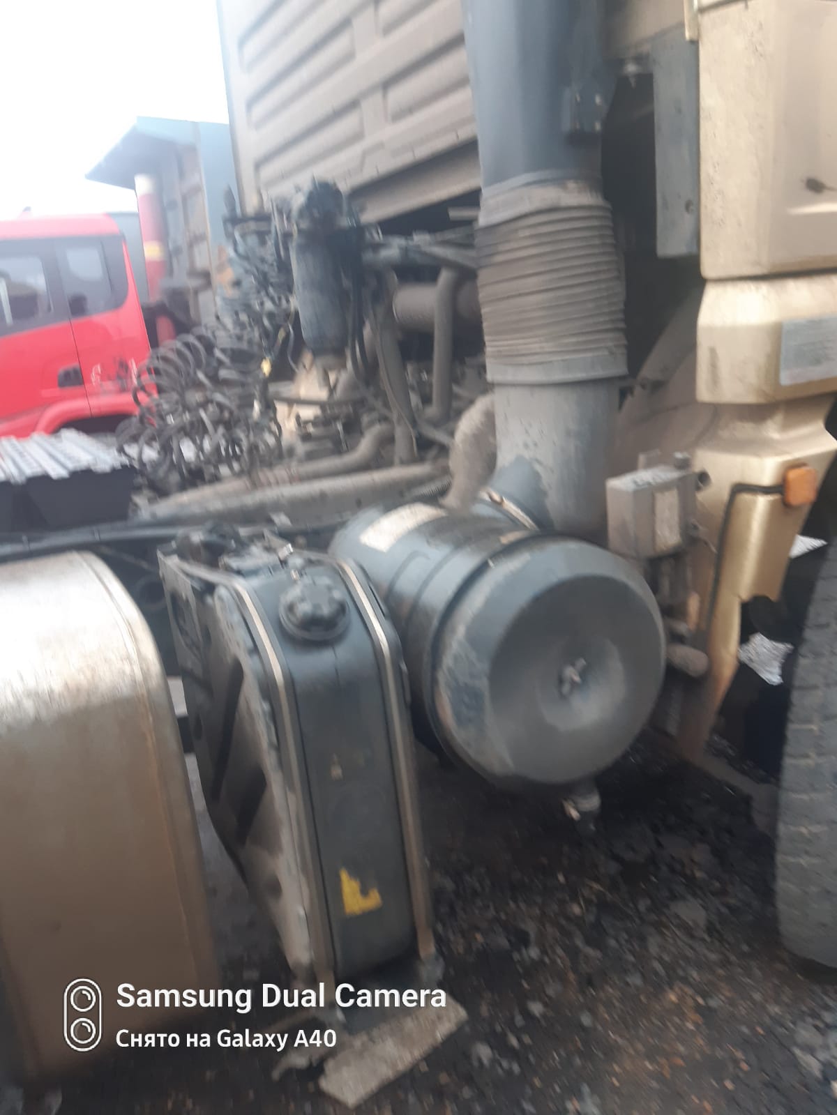 Shacman (Shaanxi) SX* 6x6 Седельный тягач 2022 г. - фото 17