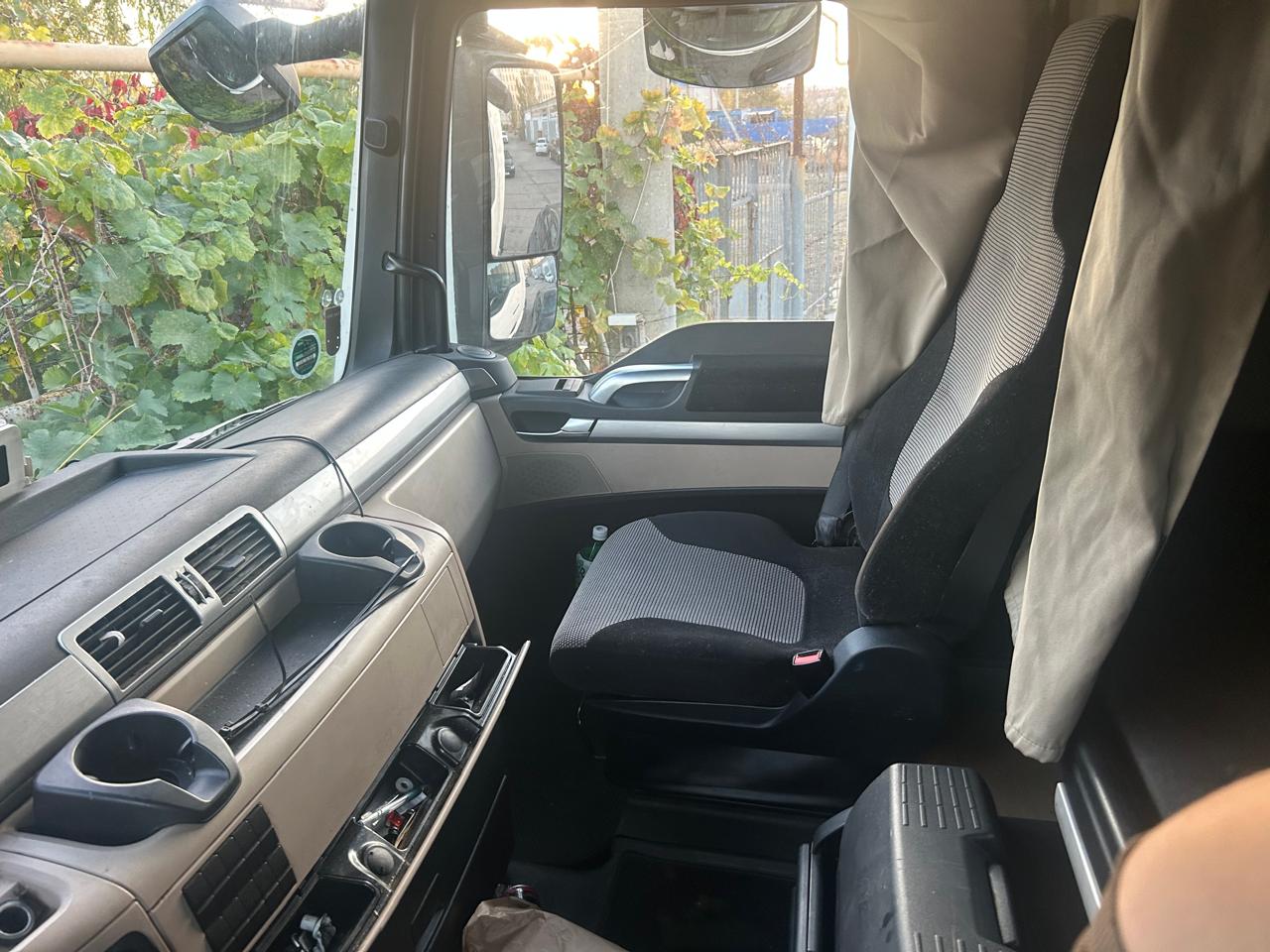 MAN TGX 4X2 Седельный тягач 2017 г. - фото 4