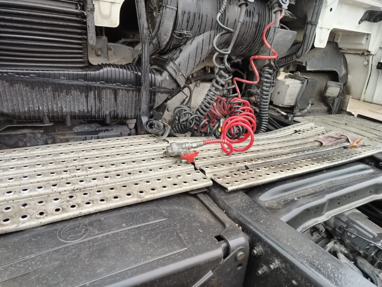 MAN TGX 4X2 Седельный тягач 2018 г. - фото 17