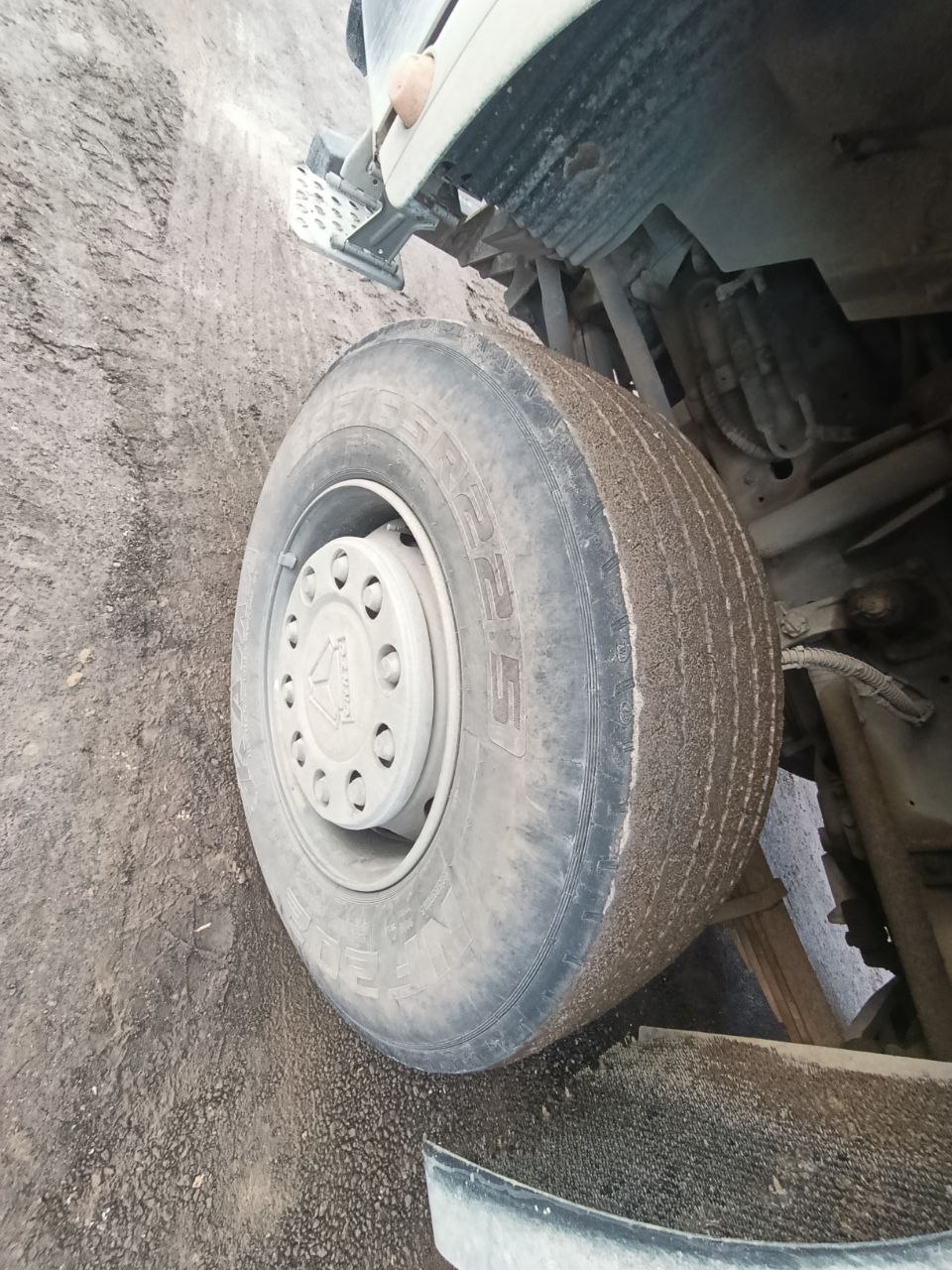 Howo T5G 8x4 Самосвал 2024 г. - фото 10