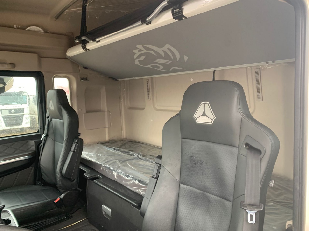 SITRAK C7H 6x2 Седельный тягач 2023 г. - фото 7