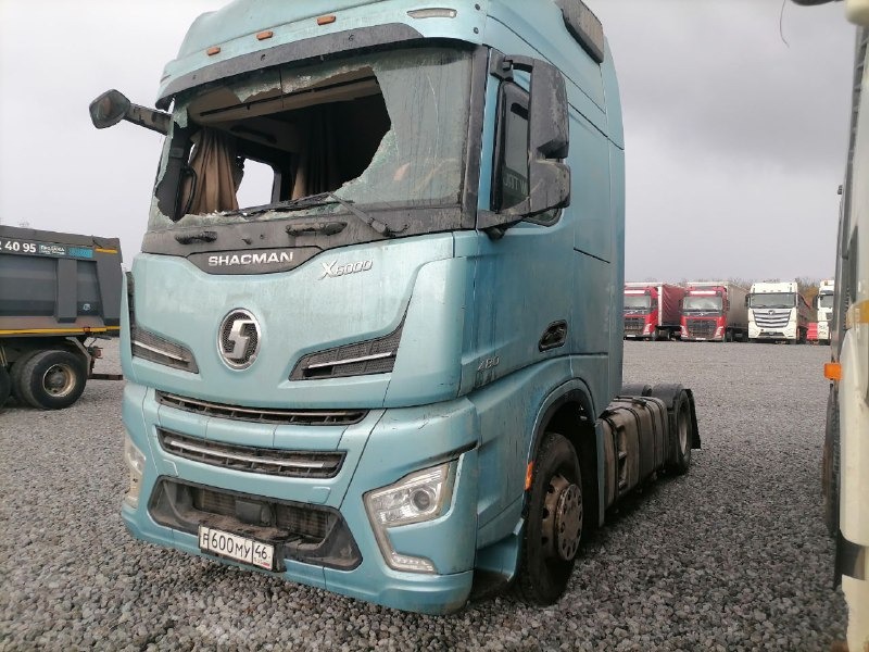 Shacman (Shaanxi) SX* 4x2 Седельный тягач 2023 г. - фото 2