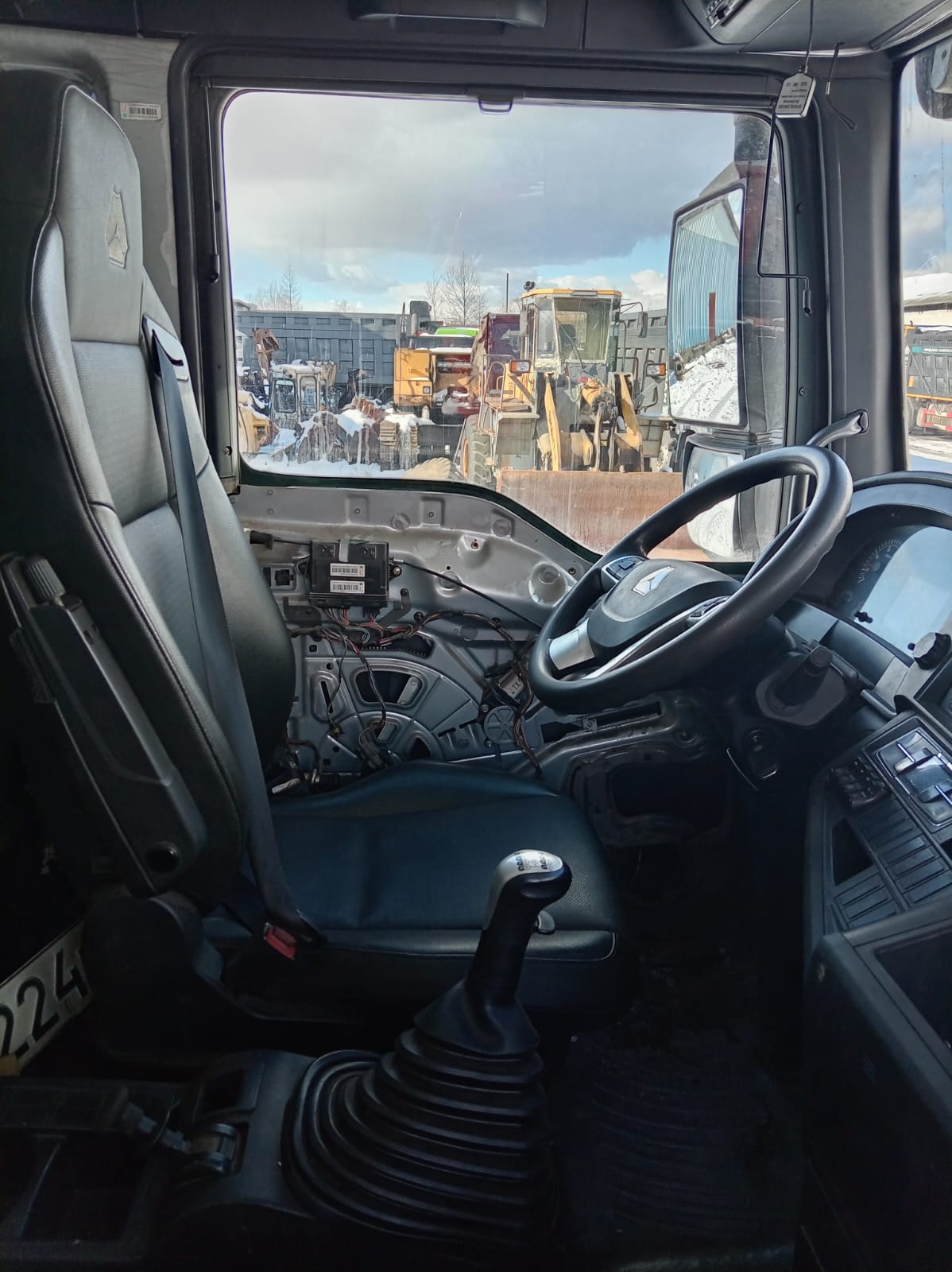 SITRAK C7H 8x4 Самосвал 2024 г. - фото 9