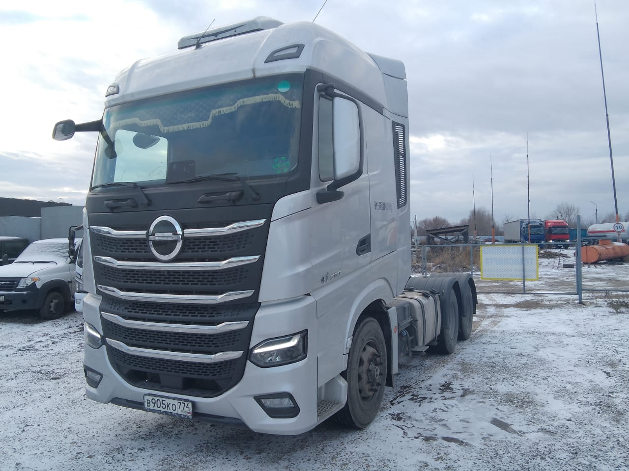 BEIJING BJ* 6x4 Седельный тягач 2023 г. - фото 2