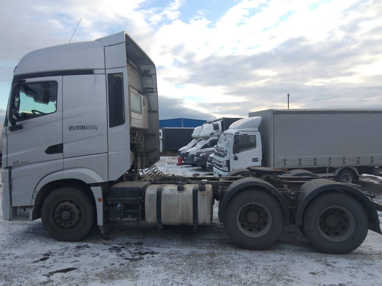 BEIJING BJ* 6x4 Седельный тягач 2023 г. - фото 4