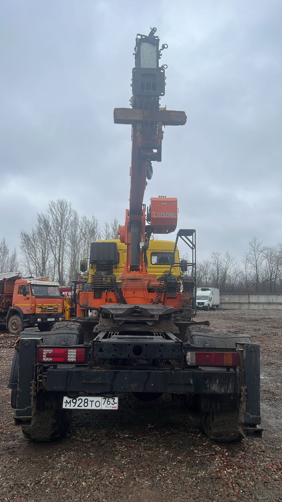 Строительные подъемные машины (СПМ) 7324* на шасси КамАЗ 53504 6x6 Седельный тягач с КМУ 2023 г. - фото 3