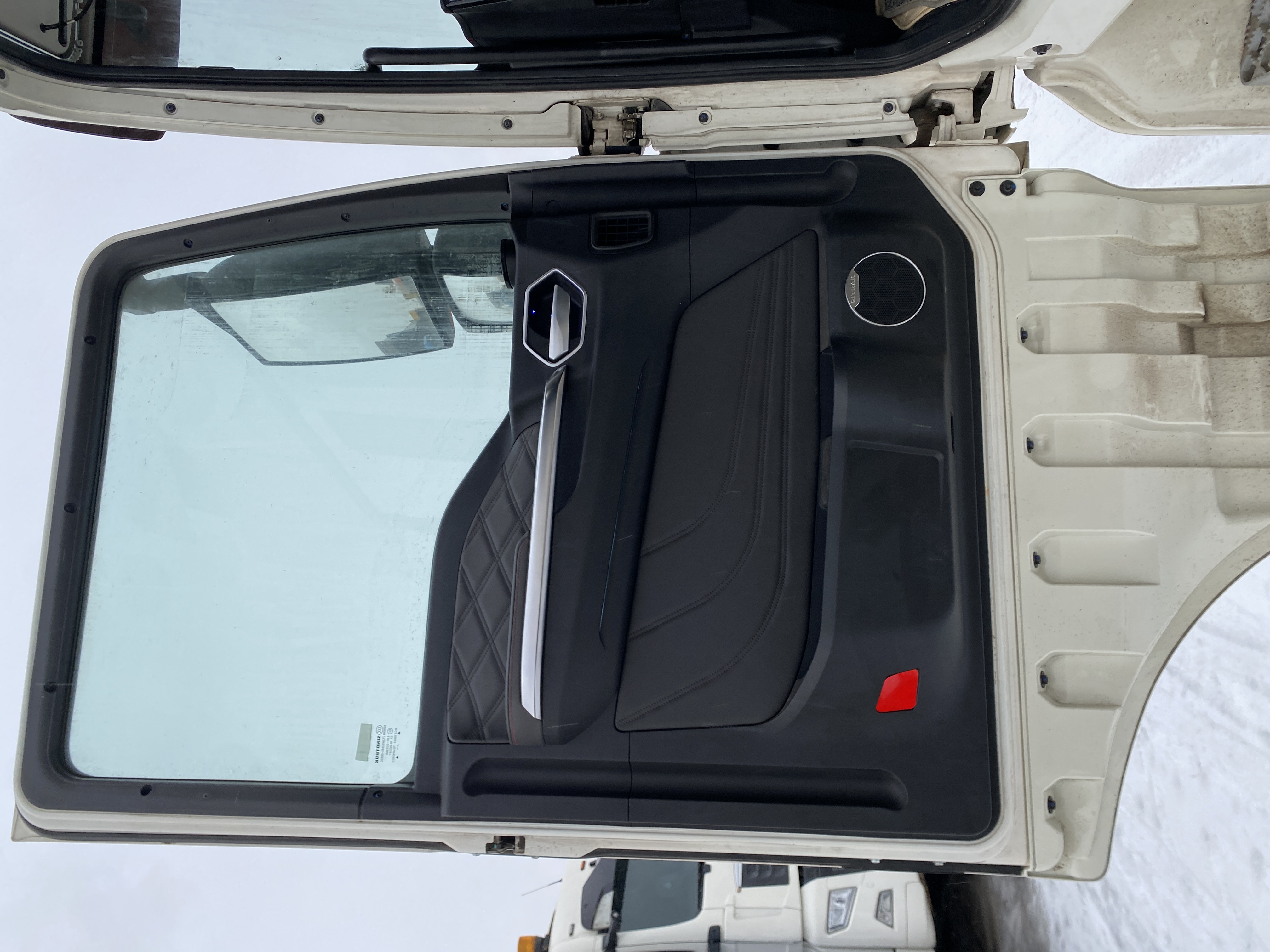 SITRAK C7H MAX 6x4 Седельный тягач 2024 г. - фото 6