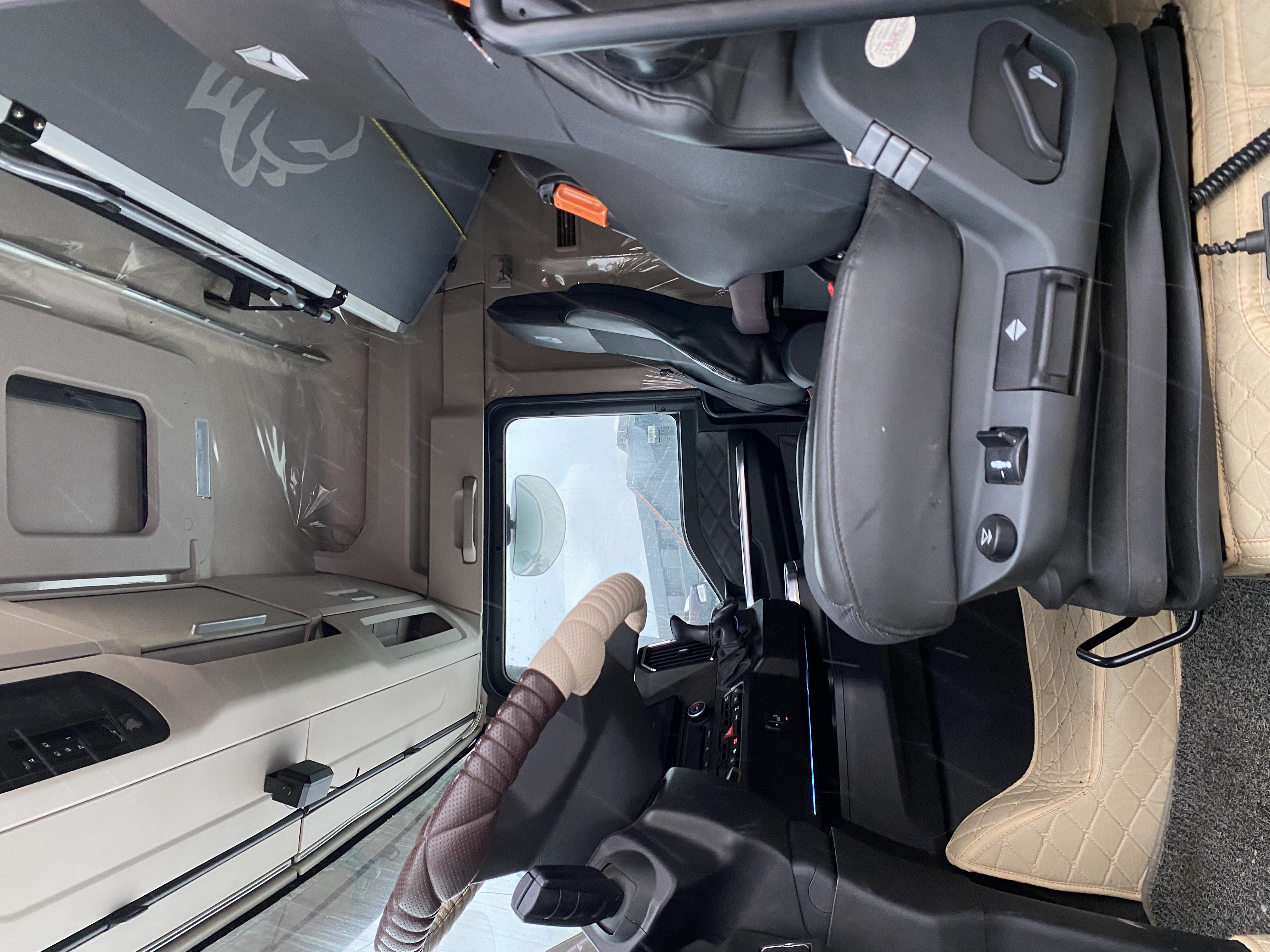 SITRAK C7H MAX 6x4 Седельный тягач 2024 г. - фото 7