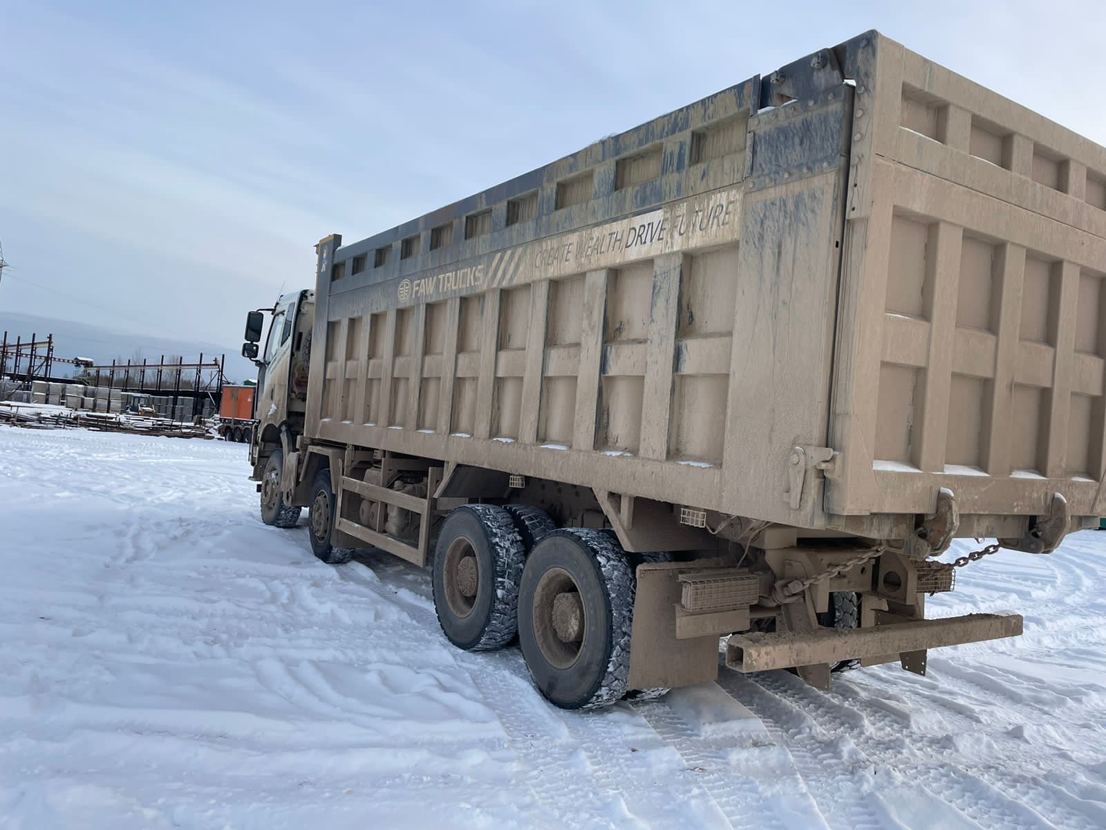 FAW J6 8x4 Самосвал 2024 г. - фото 6