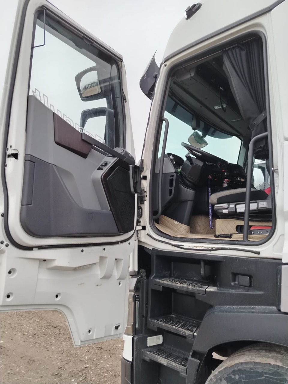 Renault T 4x2 Седельный тягач 2018 г. - фото 5