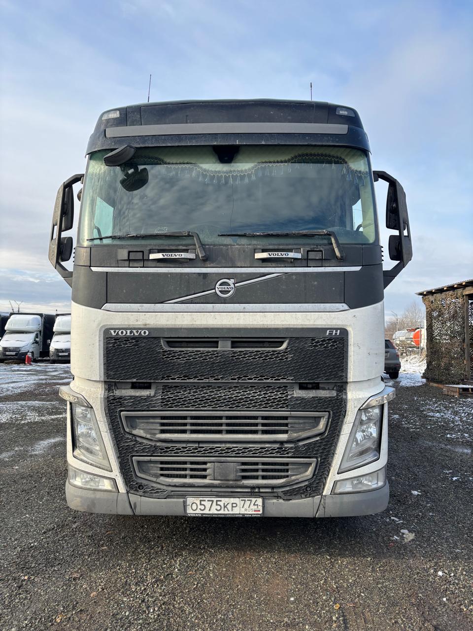 Volvo FH 4x2 Седельный тягач 2021 г.