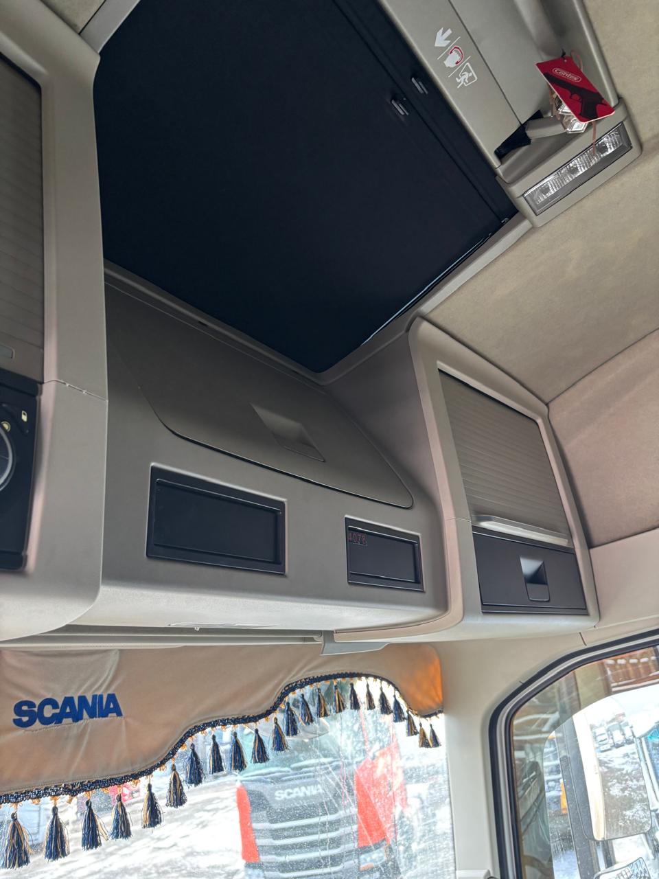 Volvo FH 4x2 Седельный тягач 2021 г. - фото 8