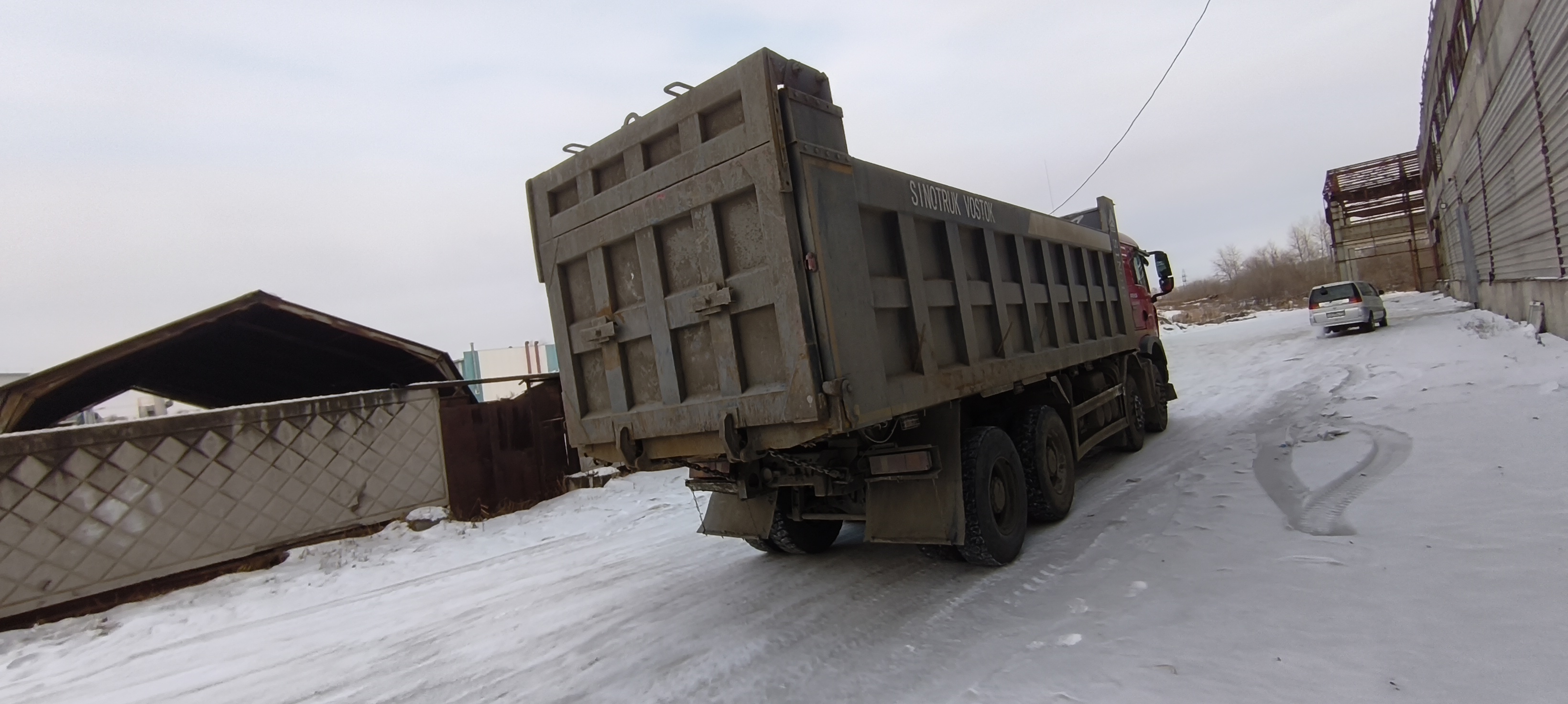 Howo T5G 8x4 Самосвал 2022 г. - фото 5
