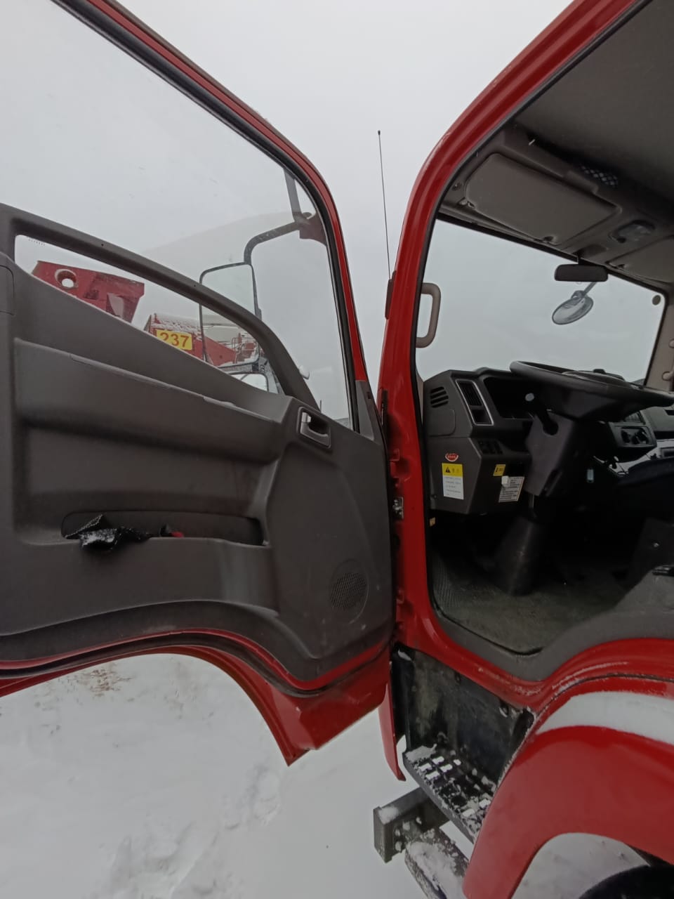 Hyundai CHM* 4x2 Самосвал 2025 г. - фото 9