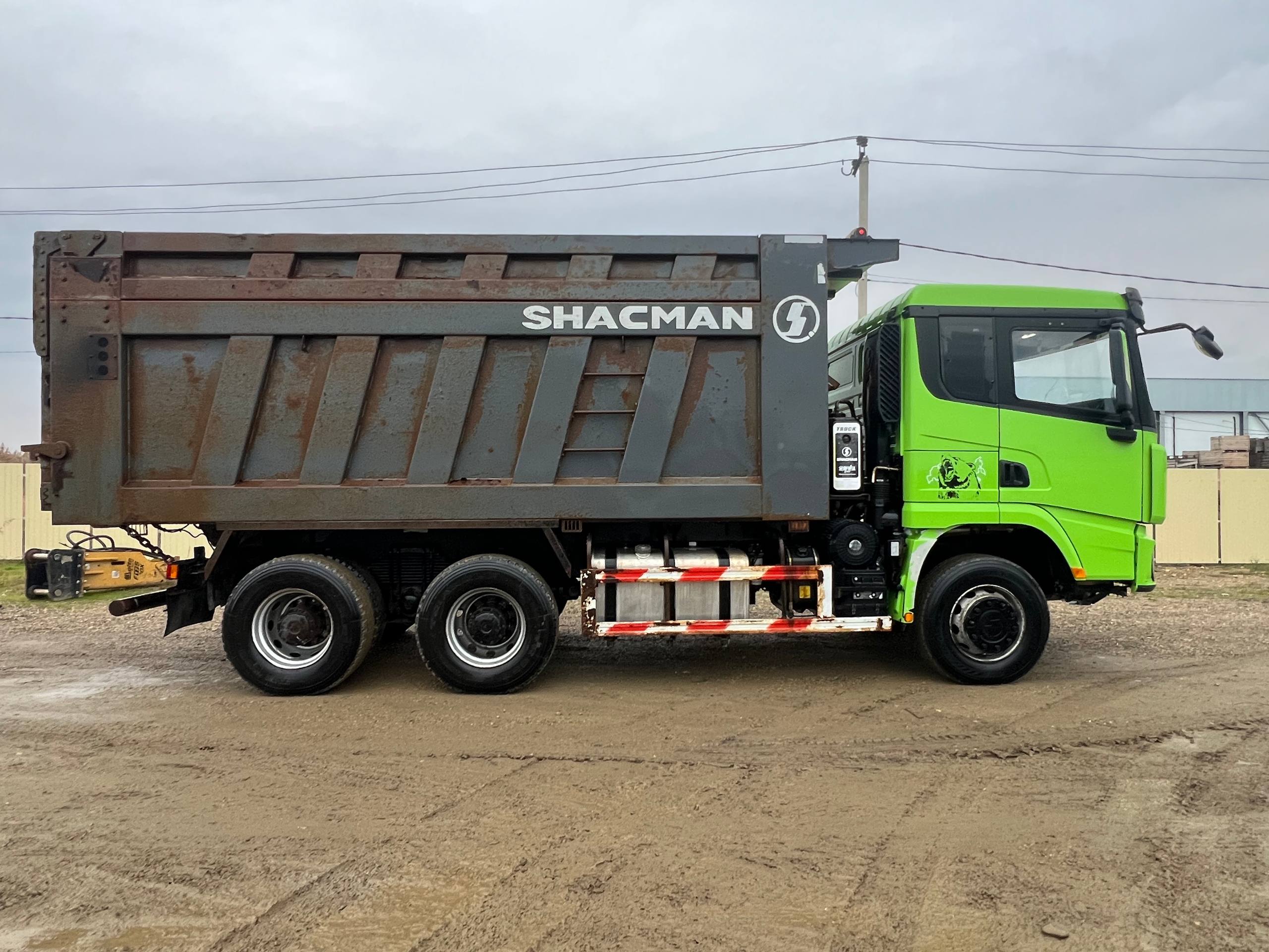 Shacman (Shaanxi) SX* 6x4 Самосвал 2023 г. - фото 4