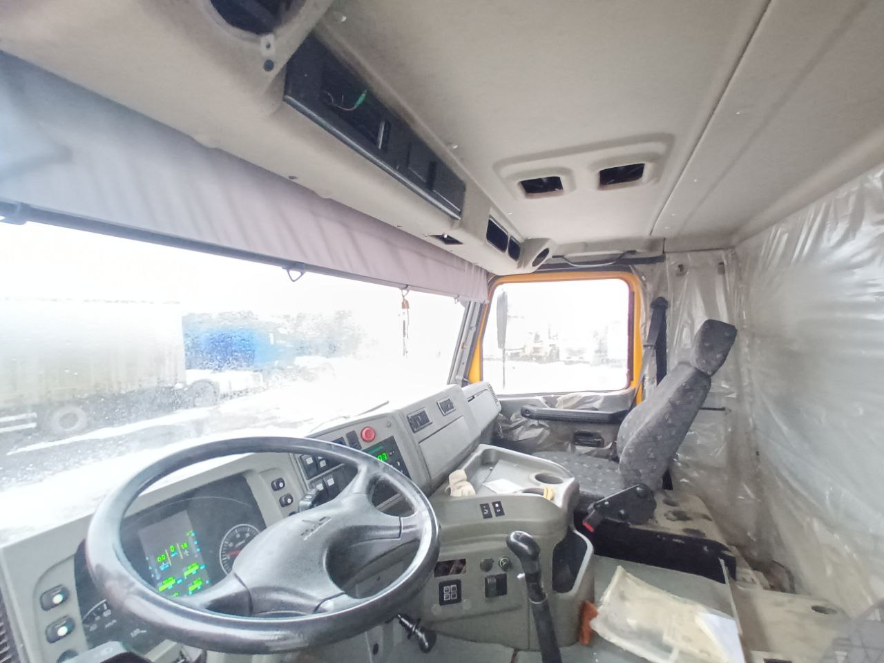 TIGARBO 6936* на шасси МАЗ 6516 8x4 Автобетоносмеситель 2021 г. - фото 7