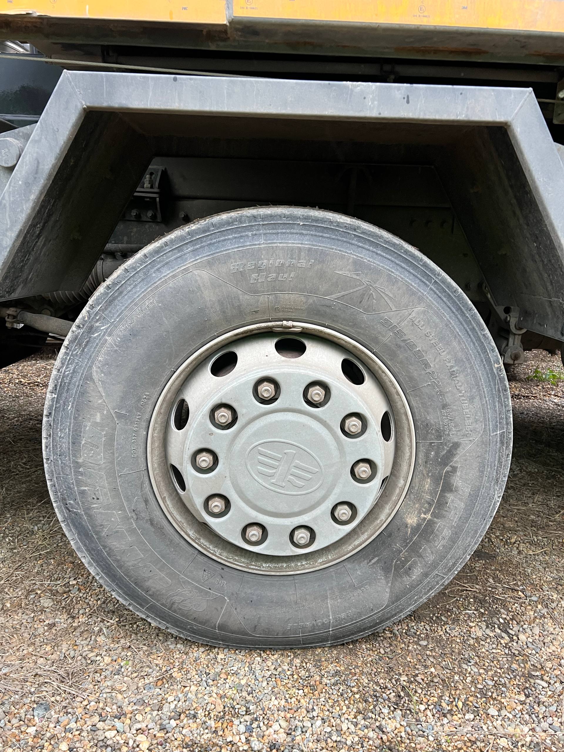 FAW CA 3310 8x4 Самосвал_не актуально 2023 г. - фото 16