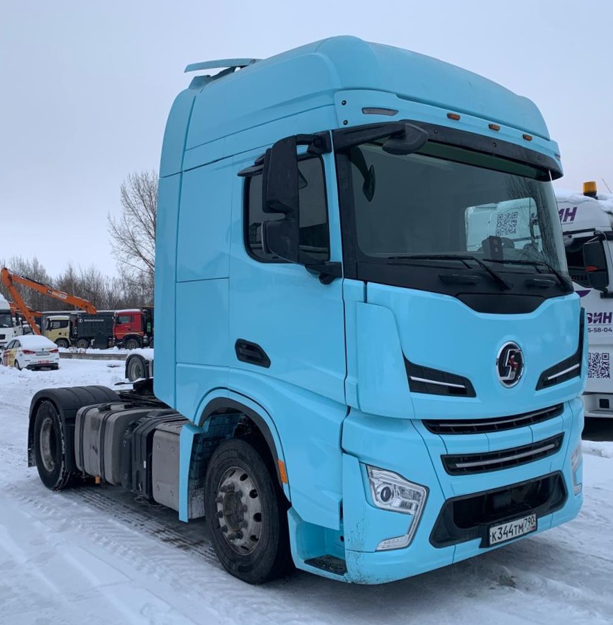 Shacman (Shaanxi) SX* 4x2 Седельный тягач 2023 г. - фото 2