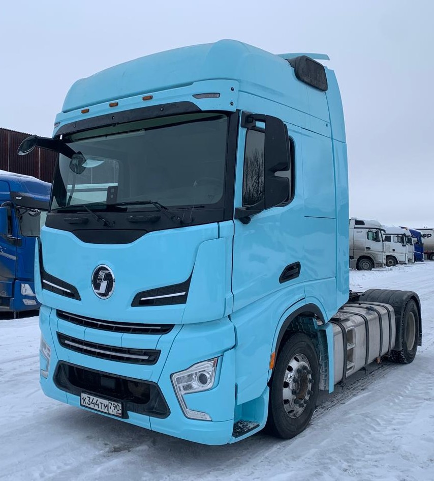 Shacman (Shaanxi) SX* 4x2 Седельный тягач 2023 г. - фото 3