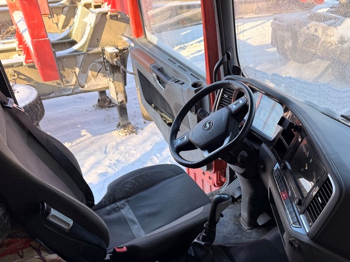 Shacman (Shaanxi) SX* 6x6 Седельный тягач 2023 г. - фото 7