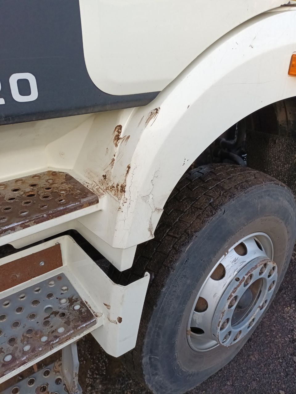 FAW J6 6x4 Мультилифт 2023 г. - фото 17