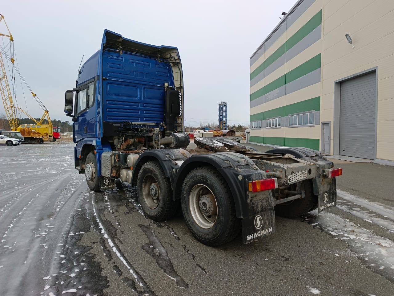 Shacman (Shaanxi) SX* 6x4 Седельный тягач 2022 г. - фото 7