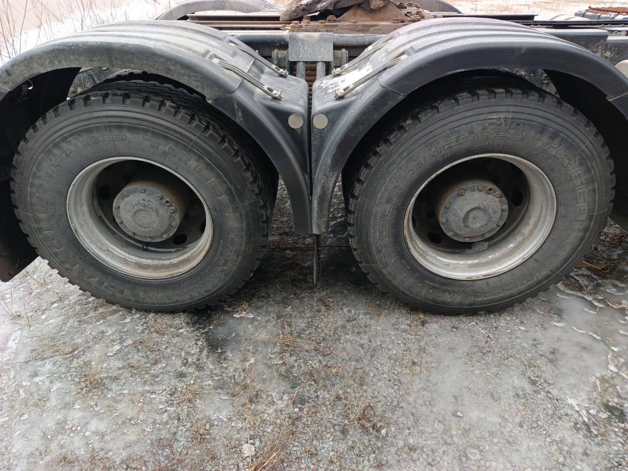 Shacman (Shaanxi) SX* 6x4 Седельный тягач 2022 г. - фото 12