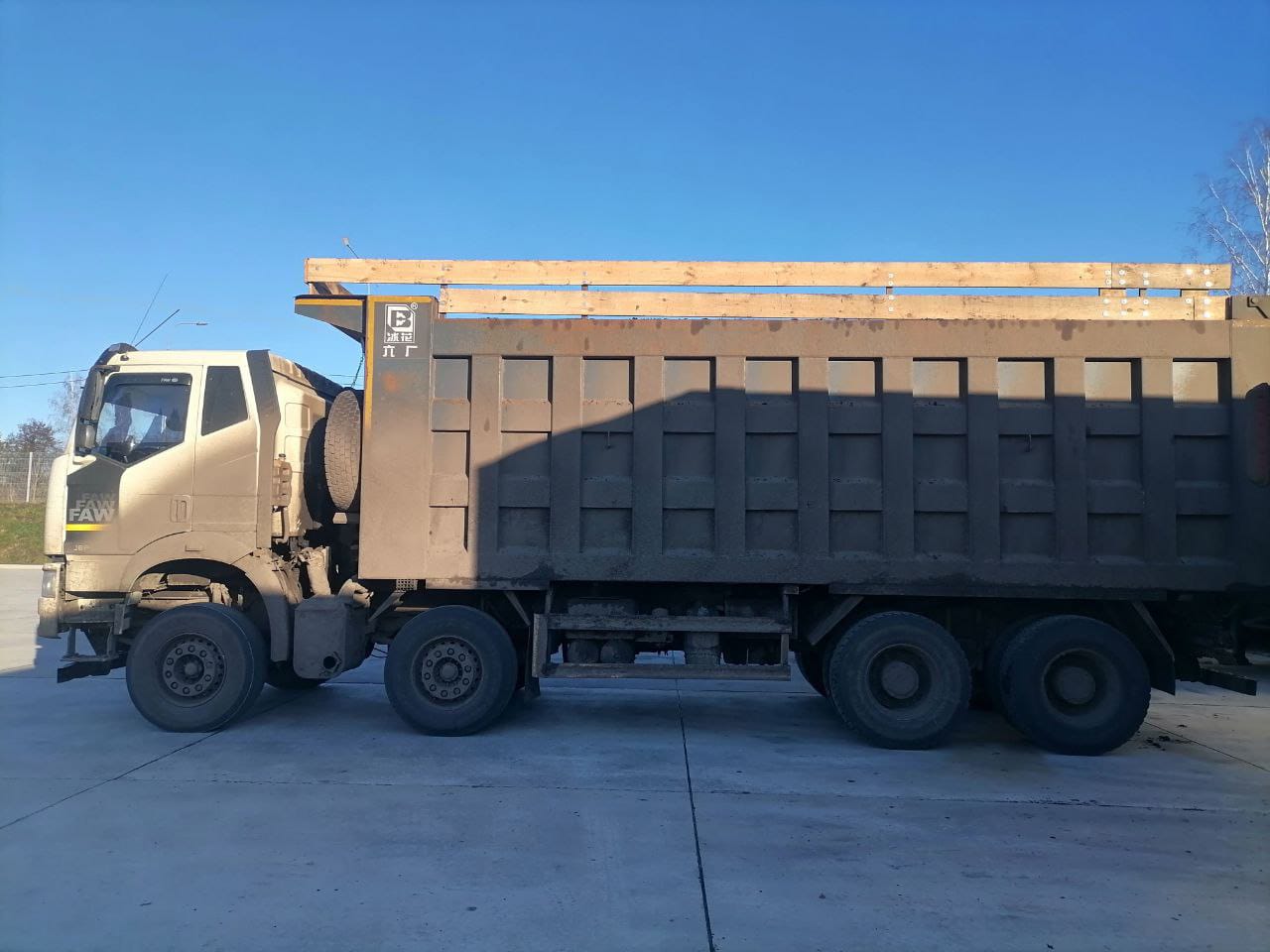 FAW J6 8x4 Самосвал 2023 г. - фото 5