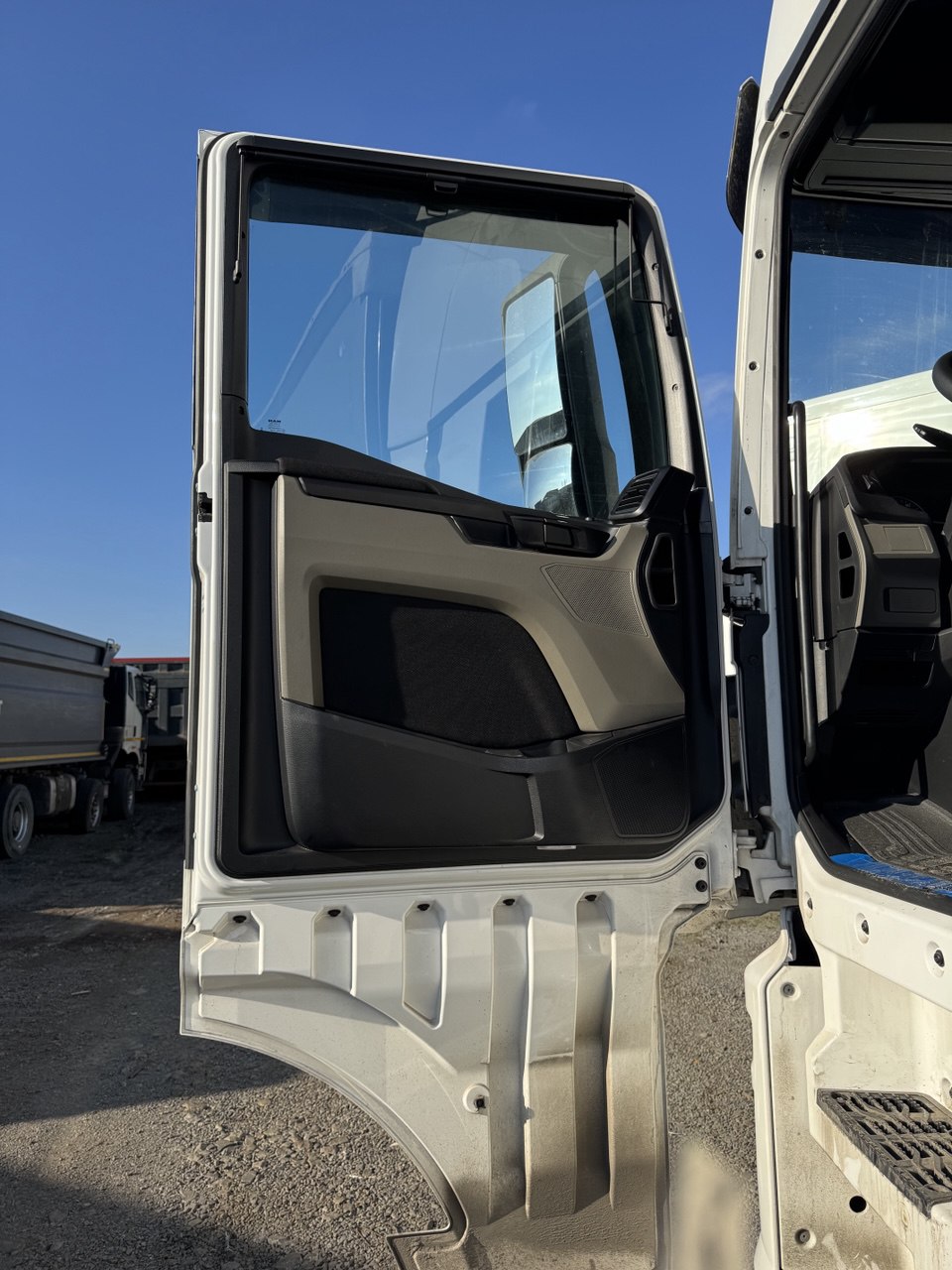 MAN TGX 4X2 Седельный тягач 2024 г. - фото 4