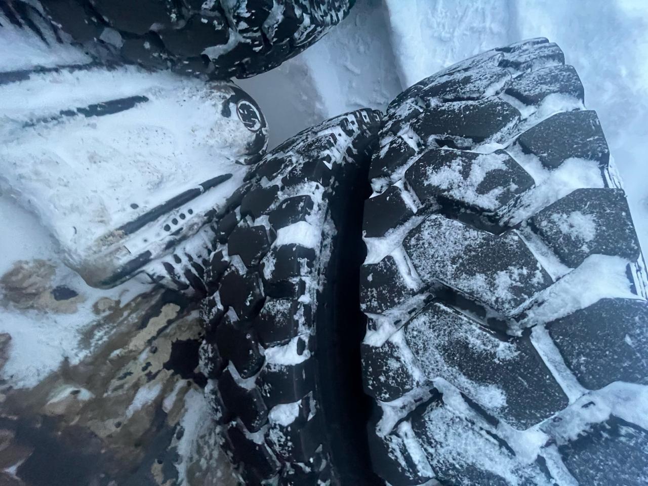 Shacman (Shaanxi) SX* 6x6 Самосвал 2022 г.