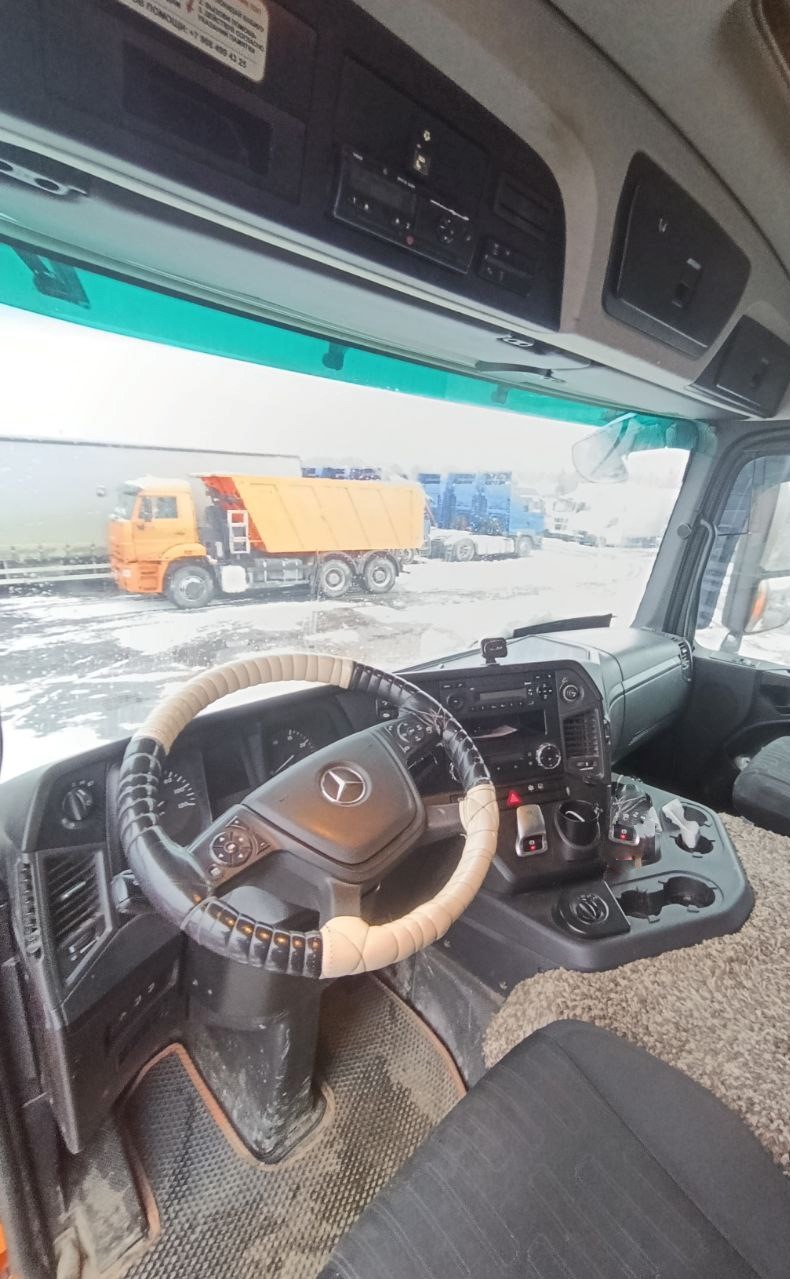 Mercedes-Benz Arocs 8x8 Самосвал 2021 г. - фото 10
