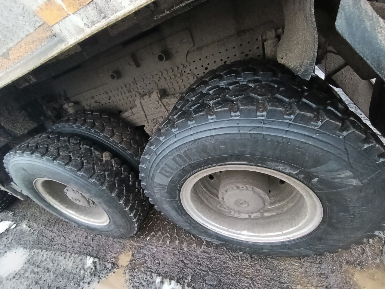 Mercedes-Benz Arocs 8x8 Самосвал 2021 г. - фото 15