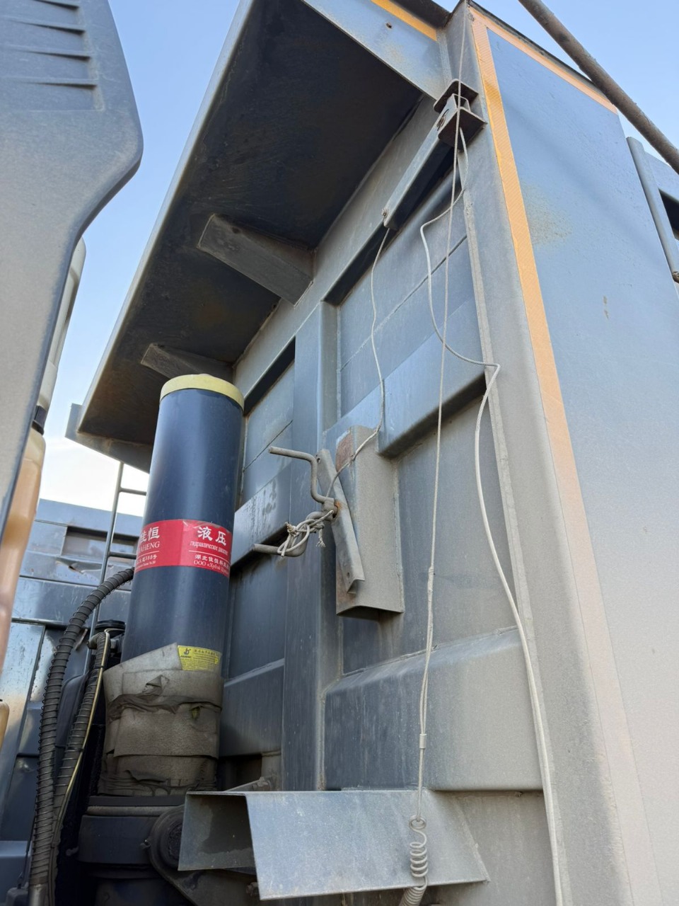 FAW J6 8x4 Самосвал 2023 г. - фото 19