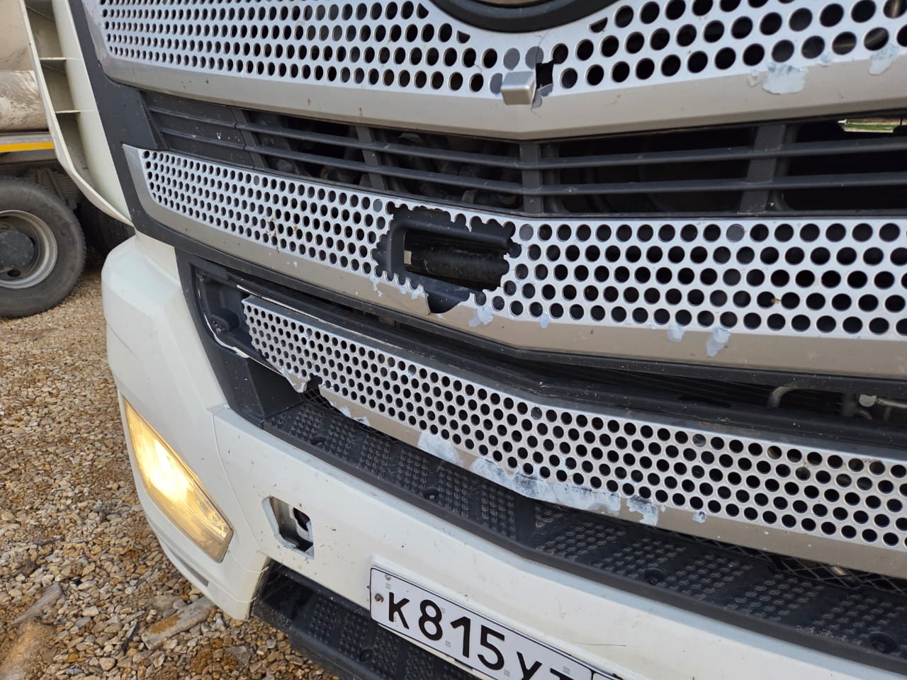 Foton AUMAN 4x2 Седельный тягач 2023 г. - фото 18