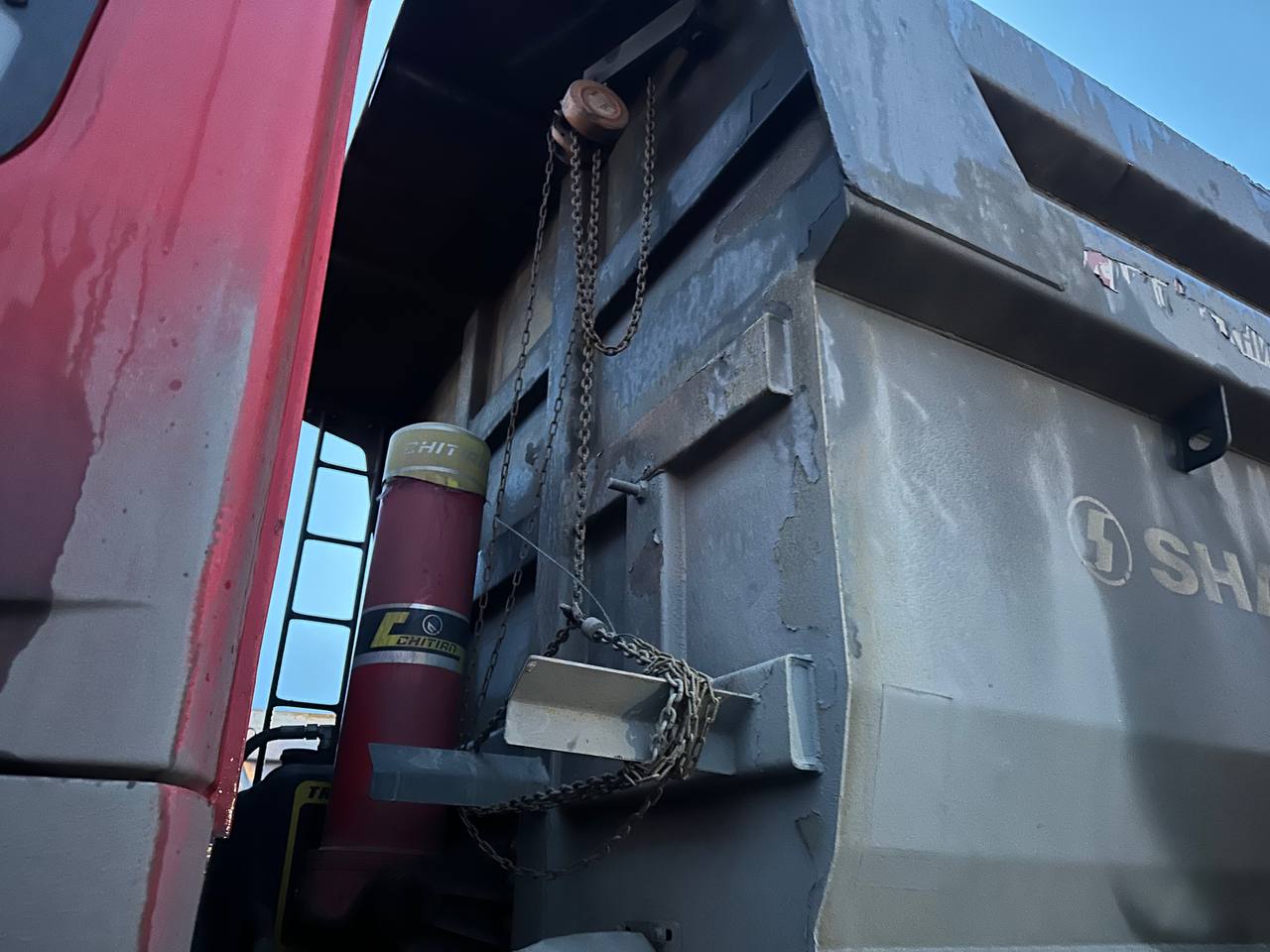 Shacman (Shaanxi) SX* 6x4 Самосвал 2023 г. - фото 14