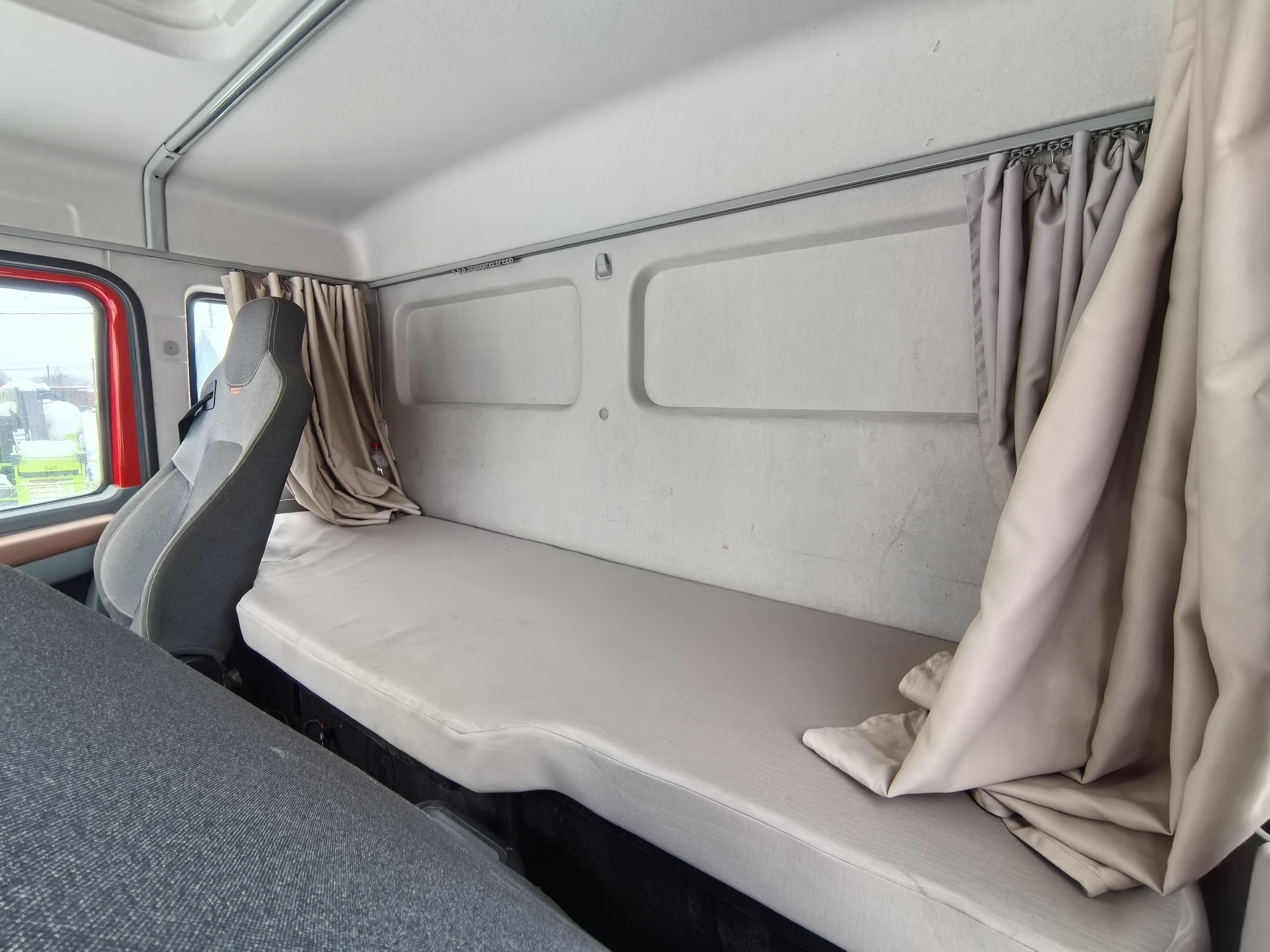 Shacman (Shaanxi) SX* 8x4 Самосвал 2023 г. - фото 11