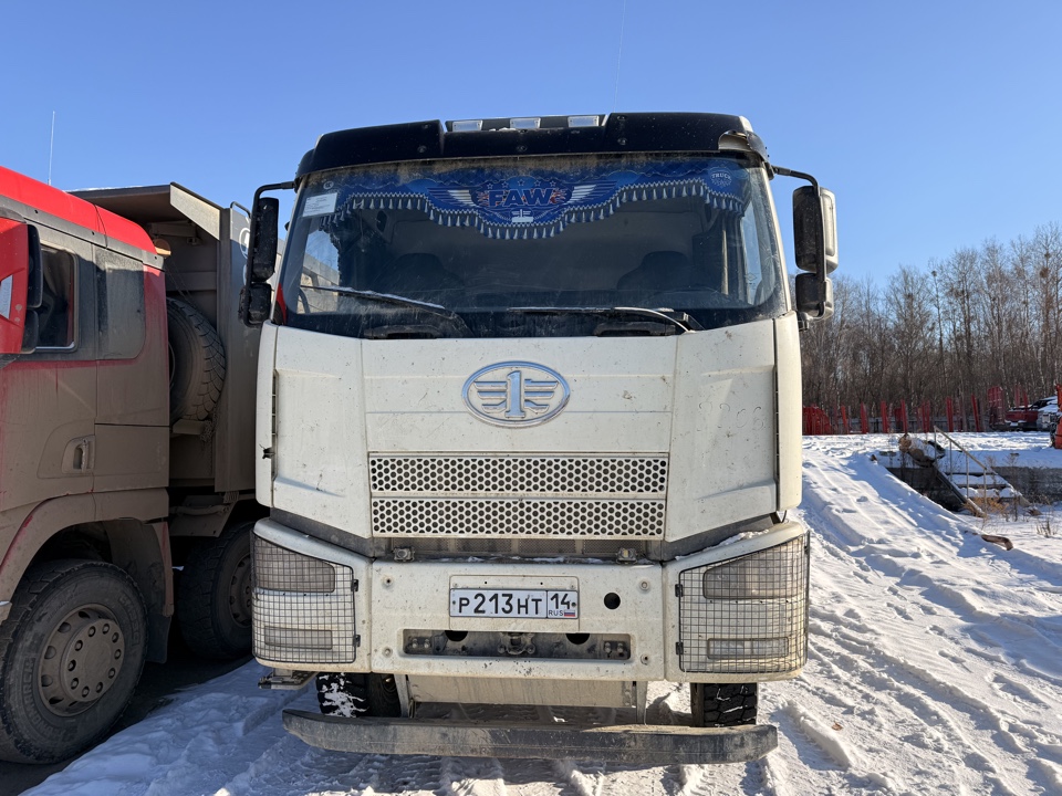 FAW J6 8x4 Самосвал 2023 г.