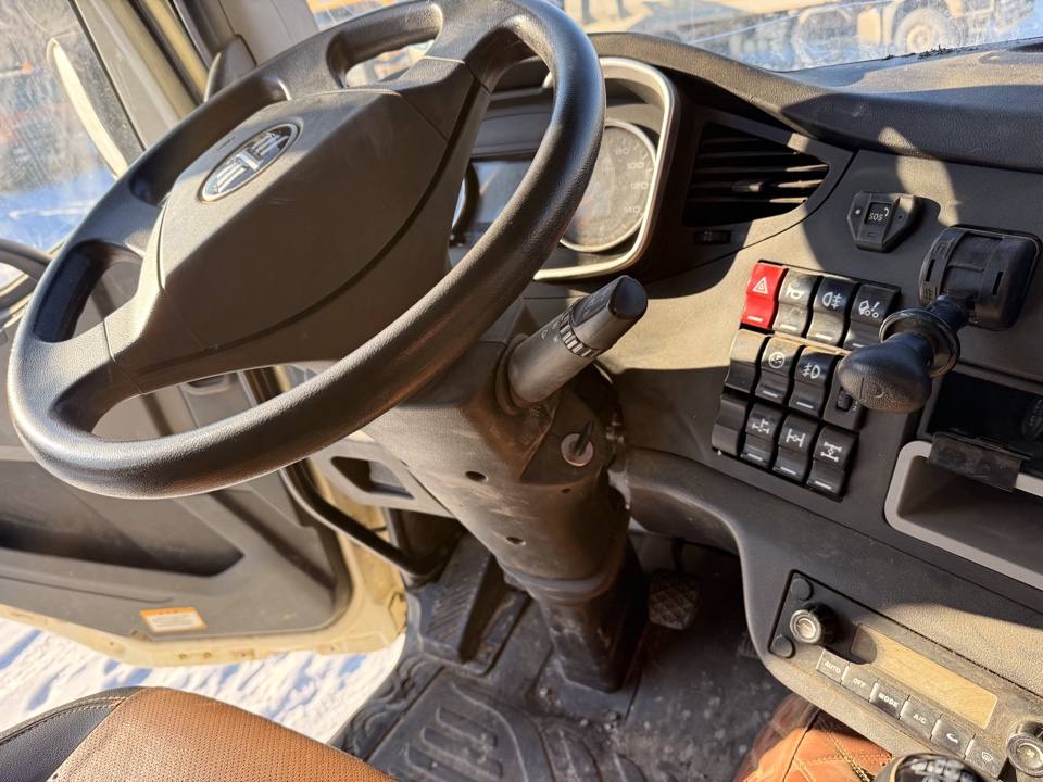 FAW J6 8x4 Самосвал 2023 г. - фото 10