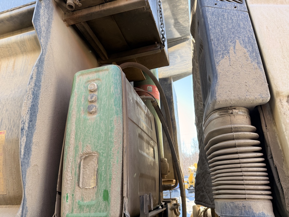 FAW J6 8x4 Самосвал 2023 г. - фото 18