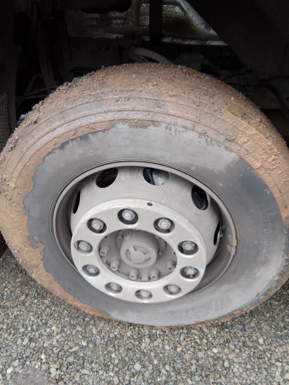 FAW J7 4x2 Седельный тягач 2023 г. - фото 14