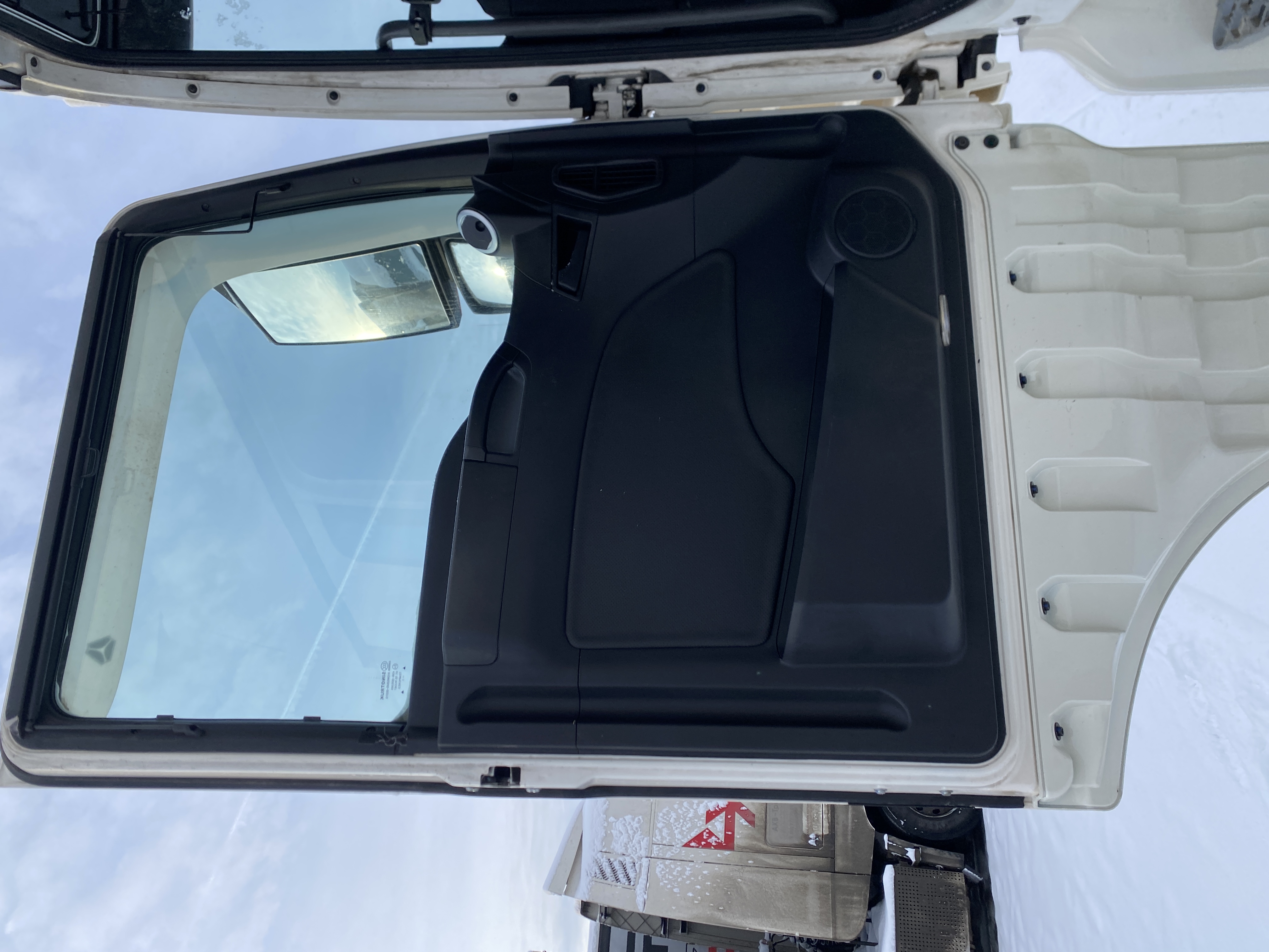 SITRAK C7H 4x2 Седельный тягач 2023 г. - фото 9