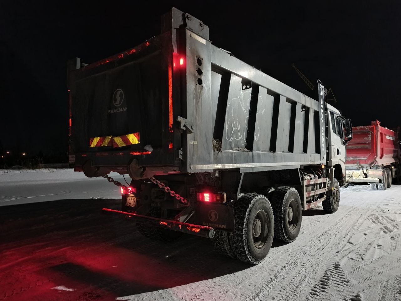 Shacman (Shaanxi) SX* 6x6 Самосвал 2023 г. - фото 6