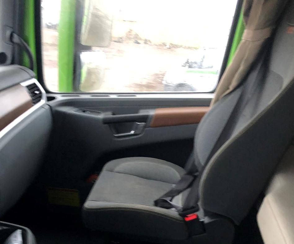 Shacman (Shaanxi) SX* 8x4 Самосвал 2024 г. - фото 8