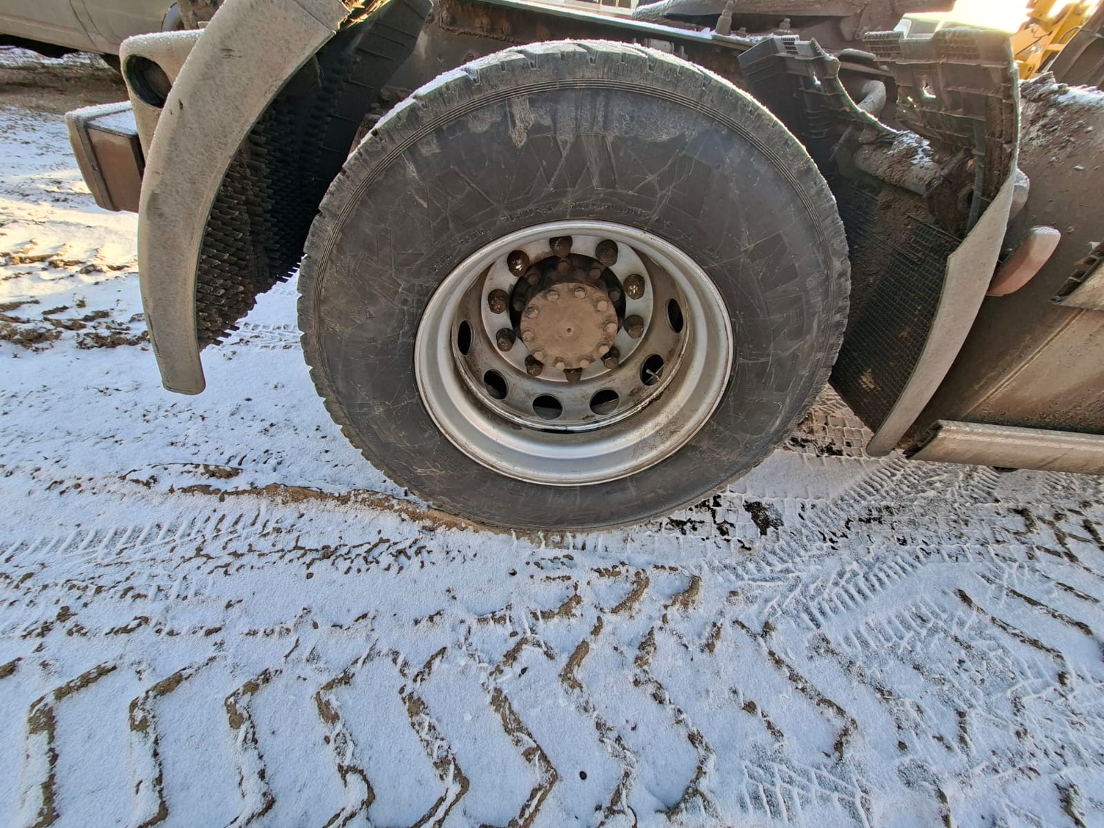 SITRAK C7H 4x2 Седельный тягач 2023 г. - фото 12