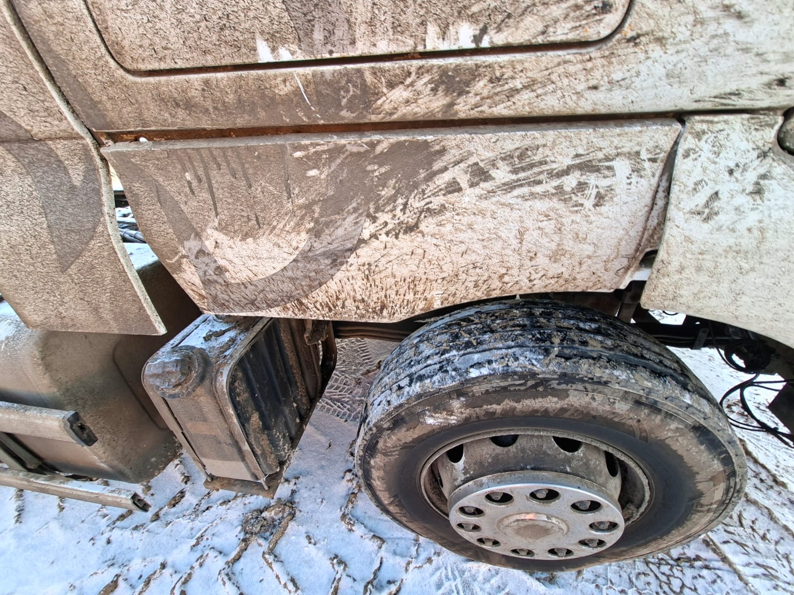 SITRAK C7H 4x2 Седельный тягач 2023 г. - фото 14