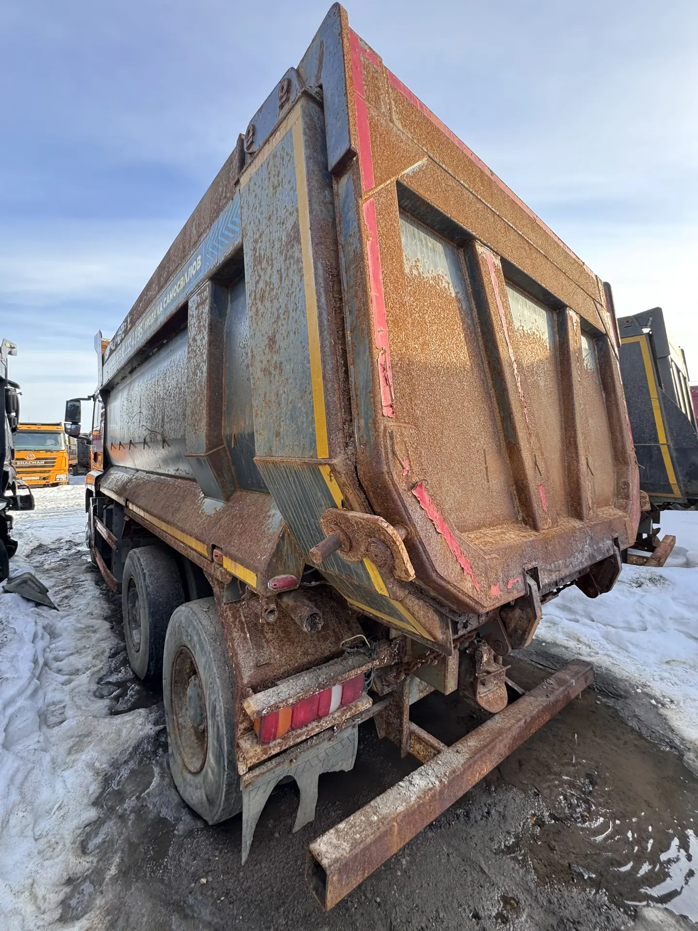 SITRAK C7H 6x4 Самосвал 2022 г. - фото 5