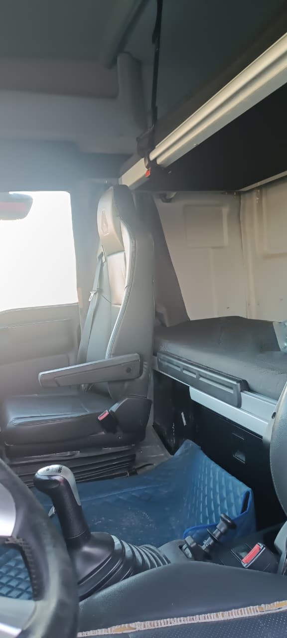 SITRAK C7H 6x4 Седельный тягач 2022 г. - фото 5