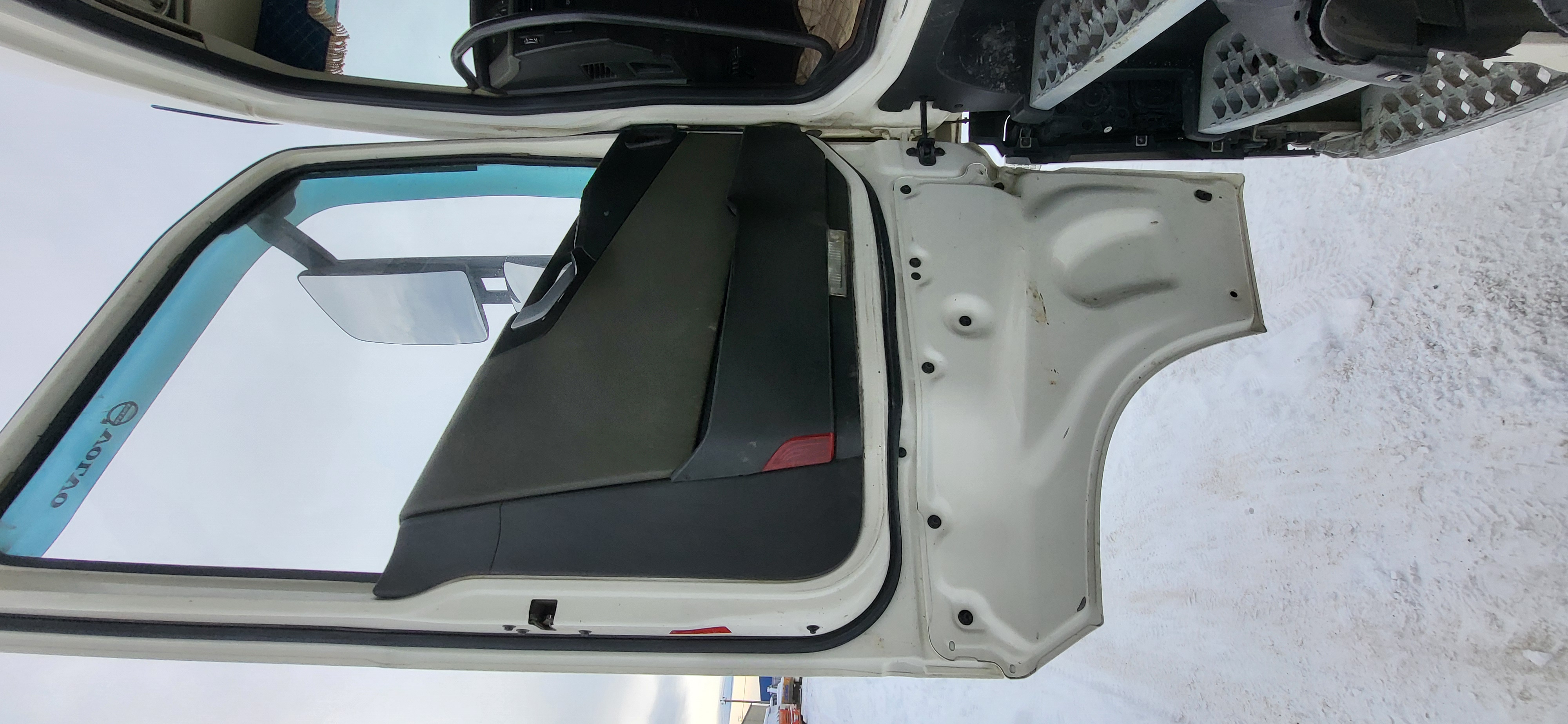 Volvo FH 4x2 Седельный тягач 2017 г. - фото 8